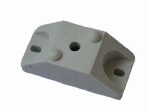 Изолятор ОФП-1 керамический к предохранителям НПН2